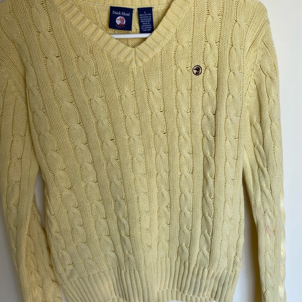 Duck Head Men's V-Neck Sweater in Light Yellow